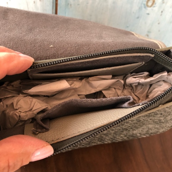 Pink Haley mini crossbody classy gray & tan bag perfect year round & for travel - Picture 4 of 9